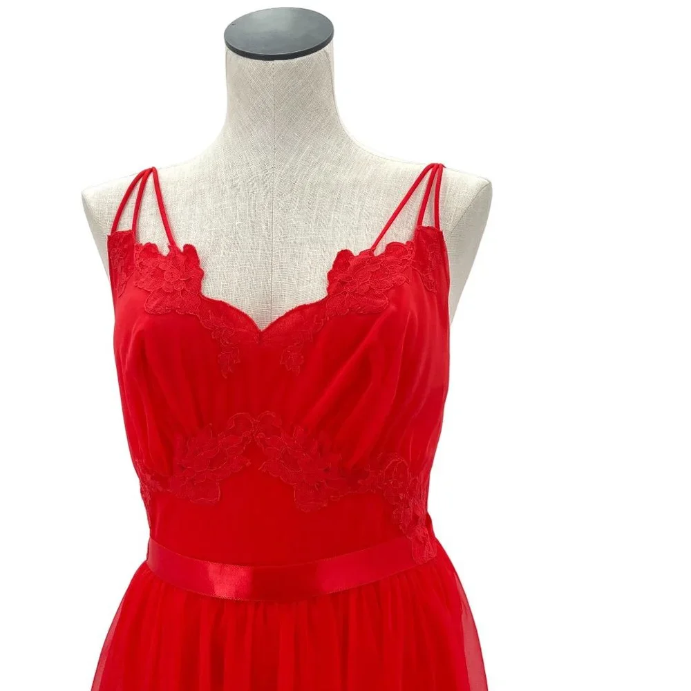 1950s Vanity Fair Ruby Red Two-Piece Nightgown & Robe Set Peignoir Boudoir - Picture 9 of 15
